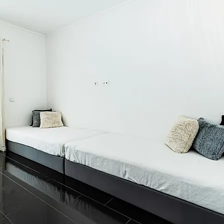 Apartment Rocha Tower 3c