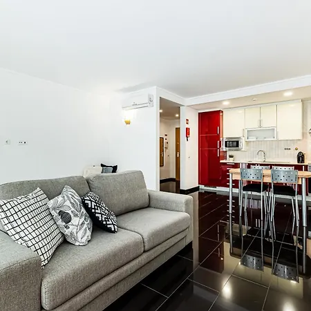 Rocha Tower 3c Apartment *
